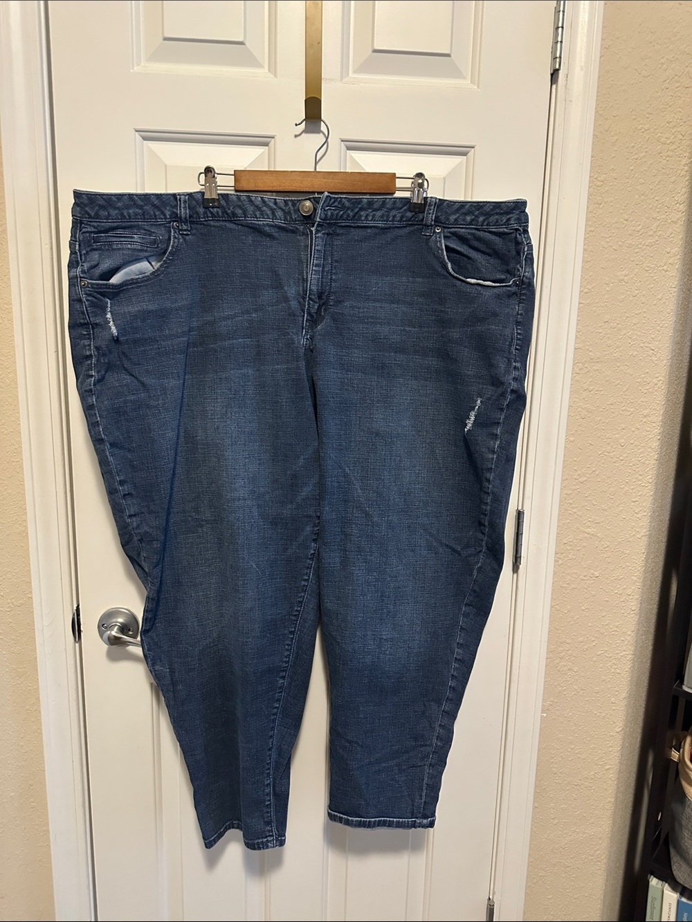 Venezia Dark Blue Cropped Stretch Denim Jeans
